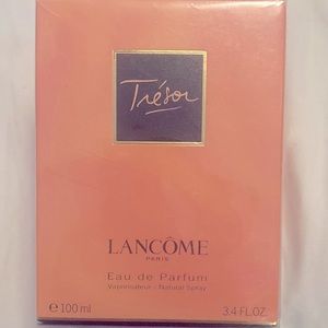 Brand new Lancôme Paris Treson.